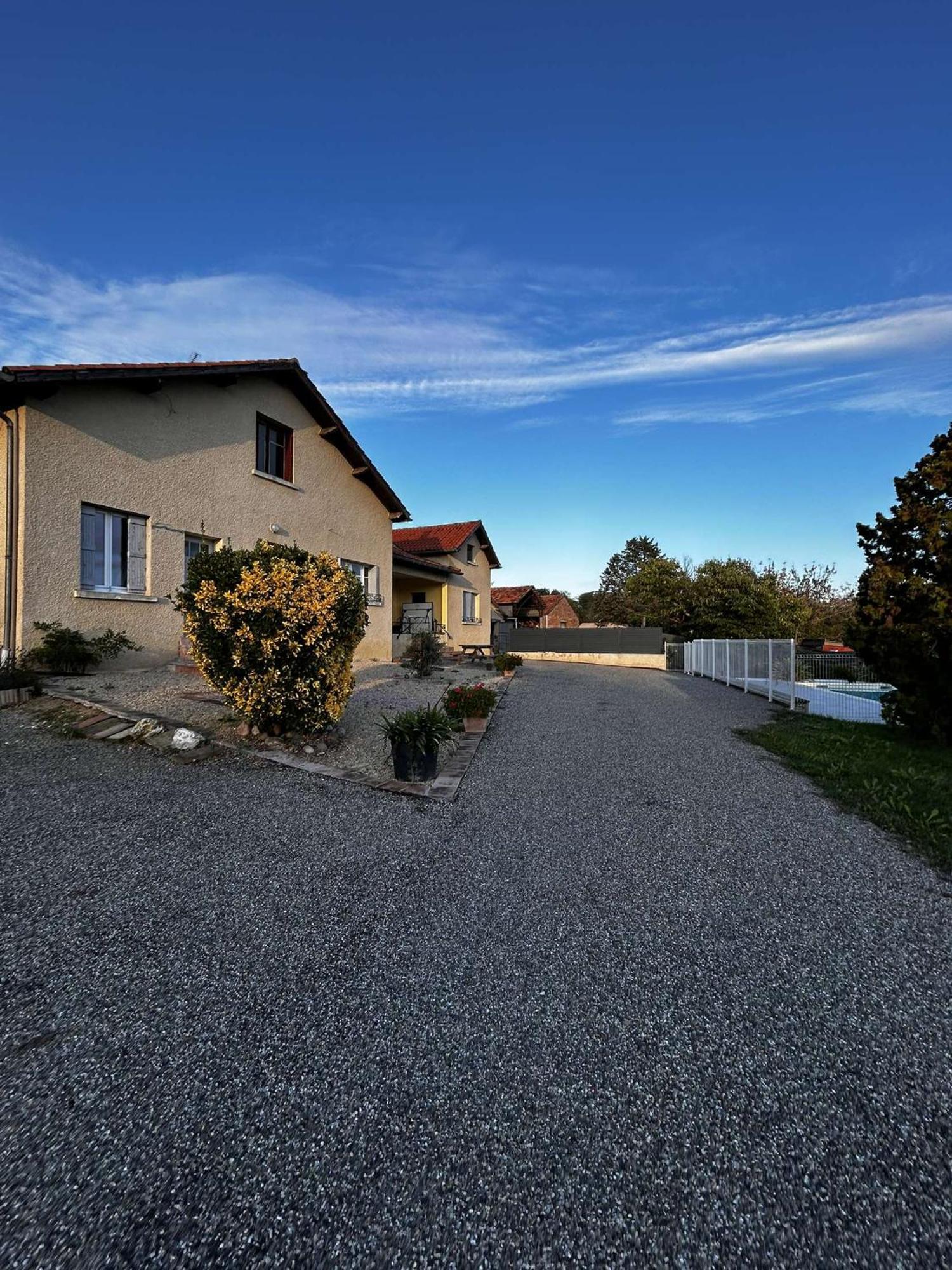 Gite La Garrigue Montbarla Екстер'єр фото